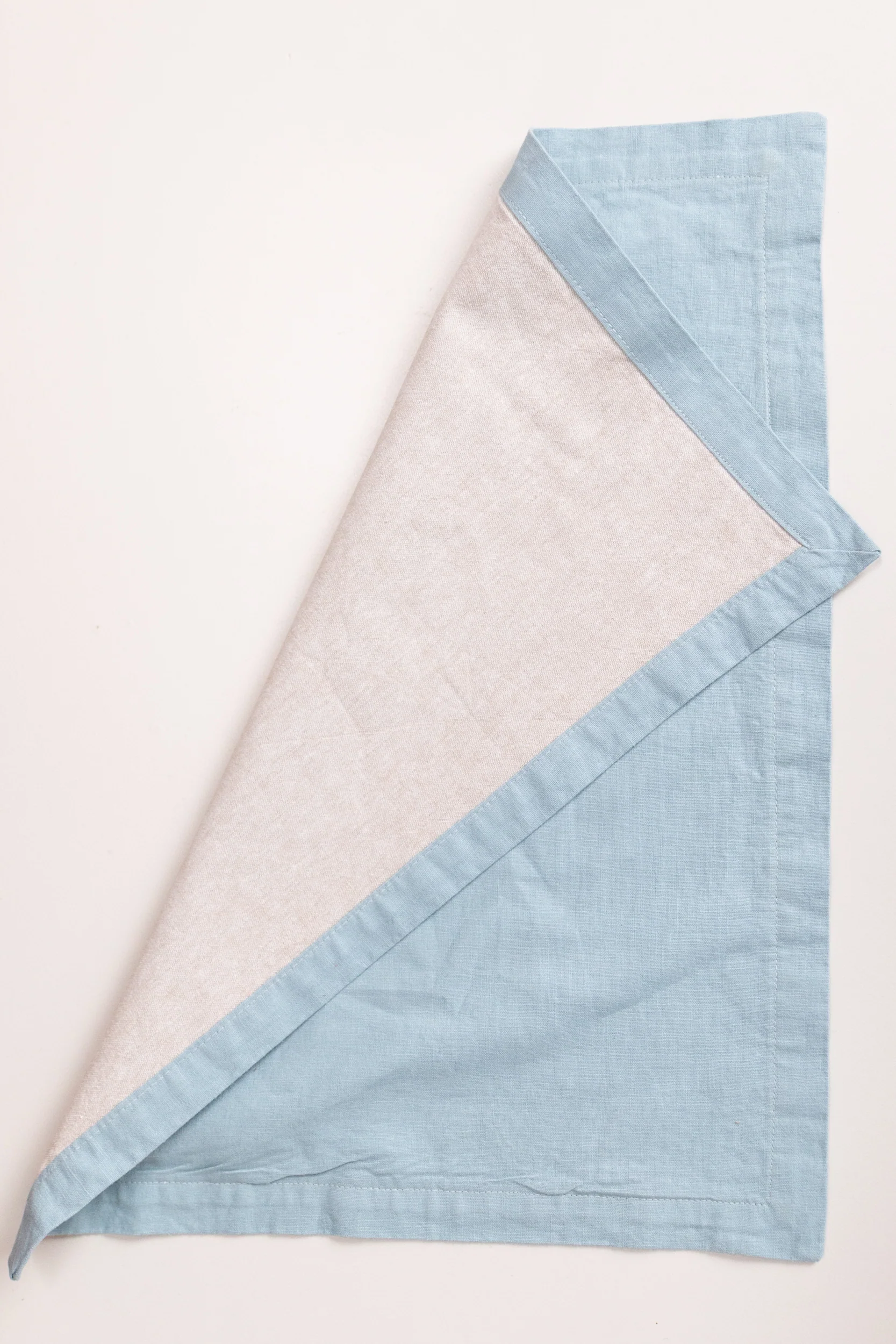 REVERSIBLE PLACEMAT IN CREAM - SET OF FOUR
