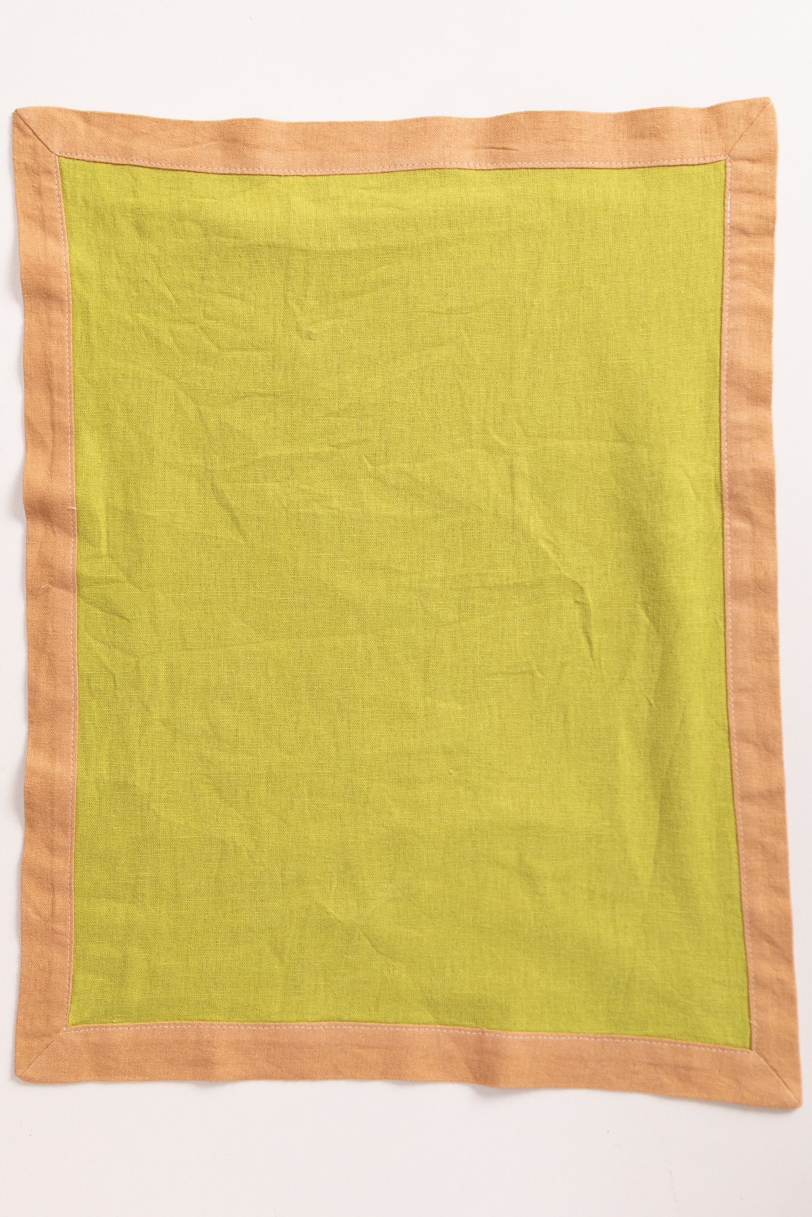REVERSIBLE PLACEMAT IN PEAR - SET OF FOUR - Image 3