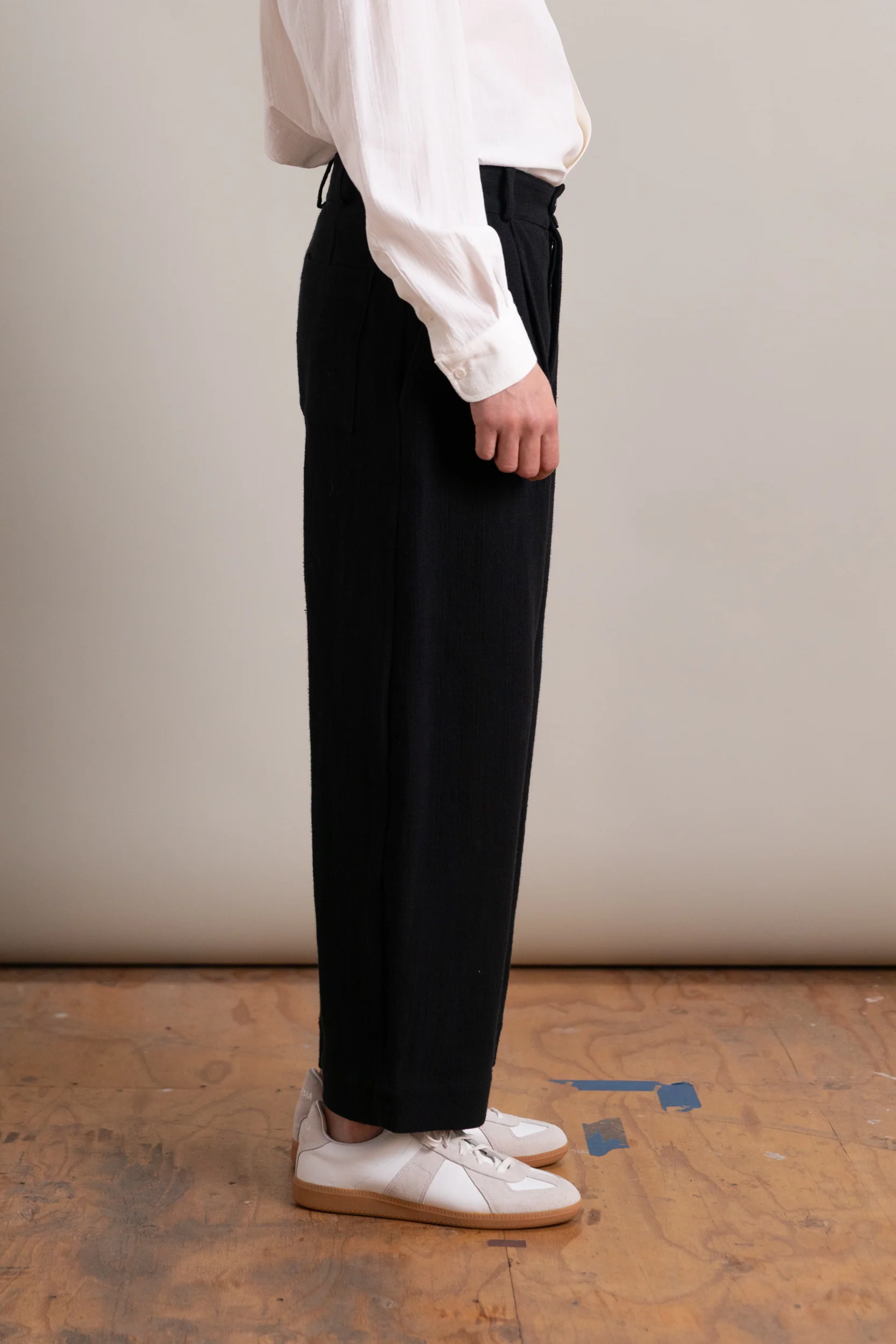 ROBBY TROUSER IN BLACK JAPANESE STITCH COTTON - Image 4