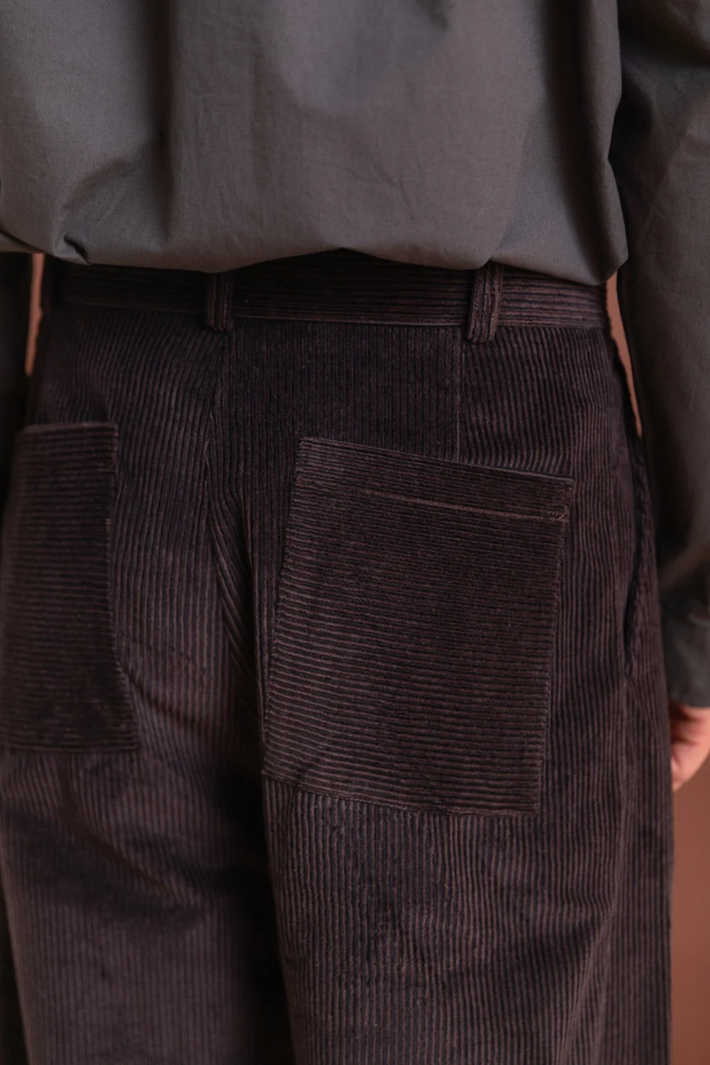 ROBBY TROUSER IN TAUPE JAPANESE TWO TONE COTTON CORDUROY - Image 6