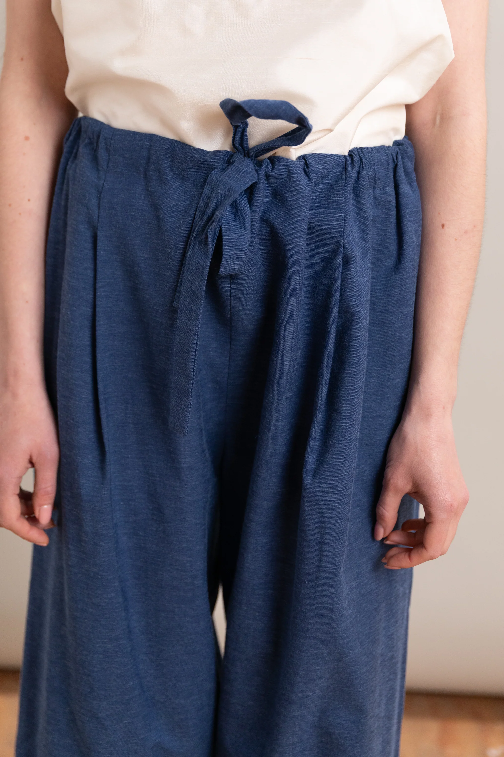 SCOOTER PANT IN YALE BLUE SUITING WOOL - Image 6
