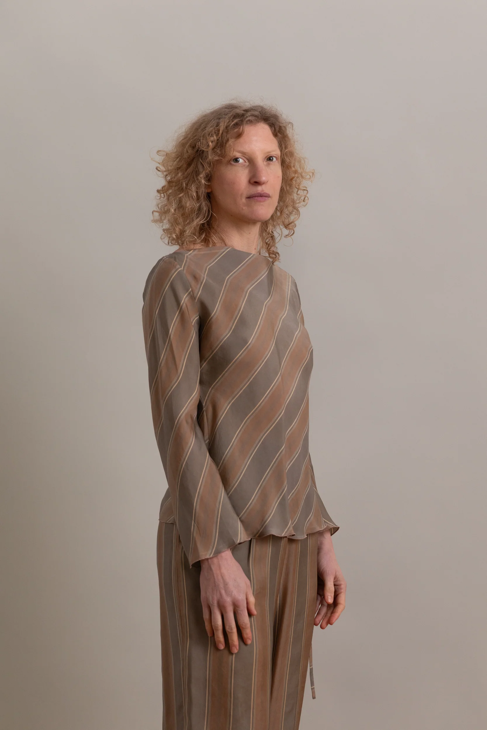 SEREN TOP IN TIE STRIPE - Image 3