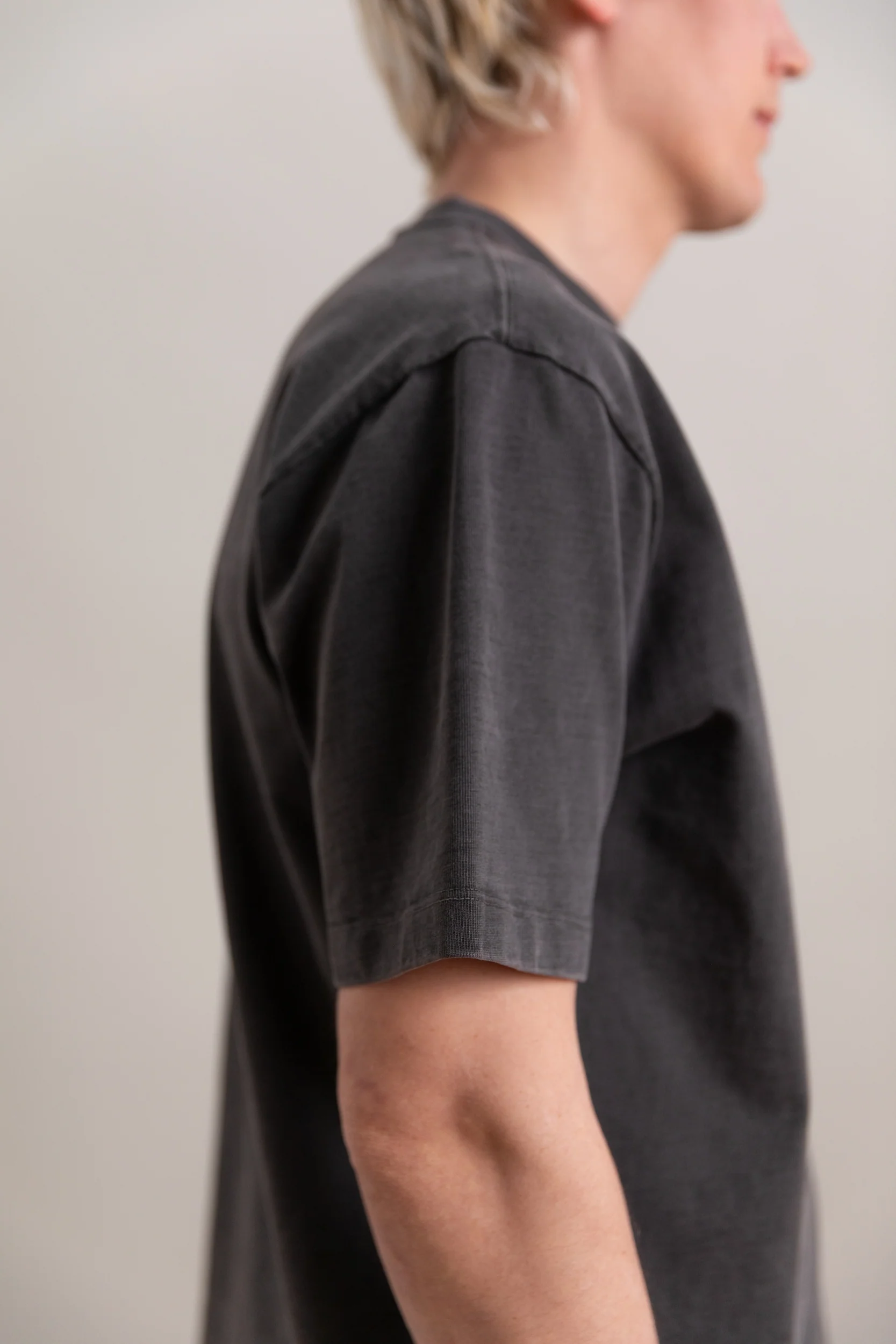 SHORT SLEEVE RUGBY TEE IN GRINDLE - Image 6