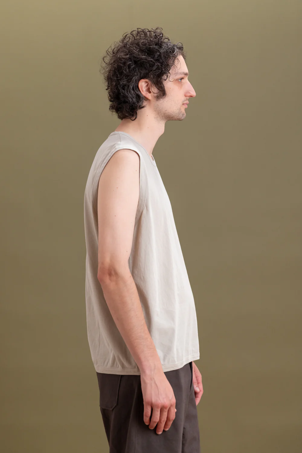 SLEEVELESS TEE SHIRT IN SWISS NATURAL - Image 4