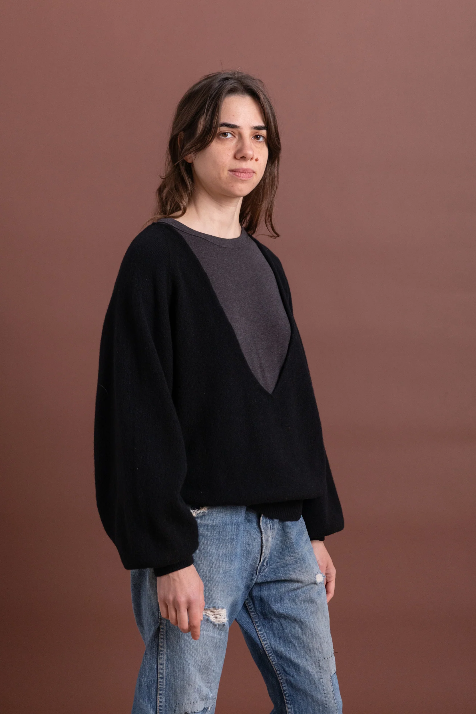 SOAR VNECK IN BLACK RECYCLED CASHMERE - Image 3