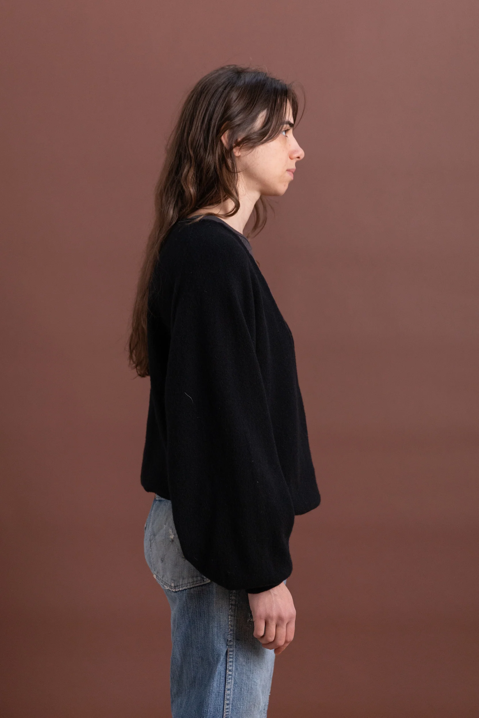 SOAR VNECK IN BLACK RECYCLED CASHMERE - Image 4