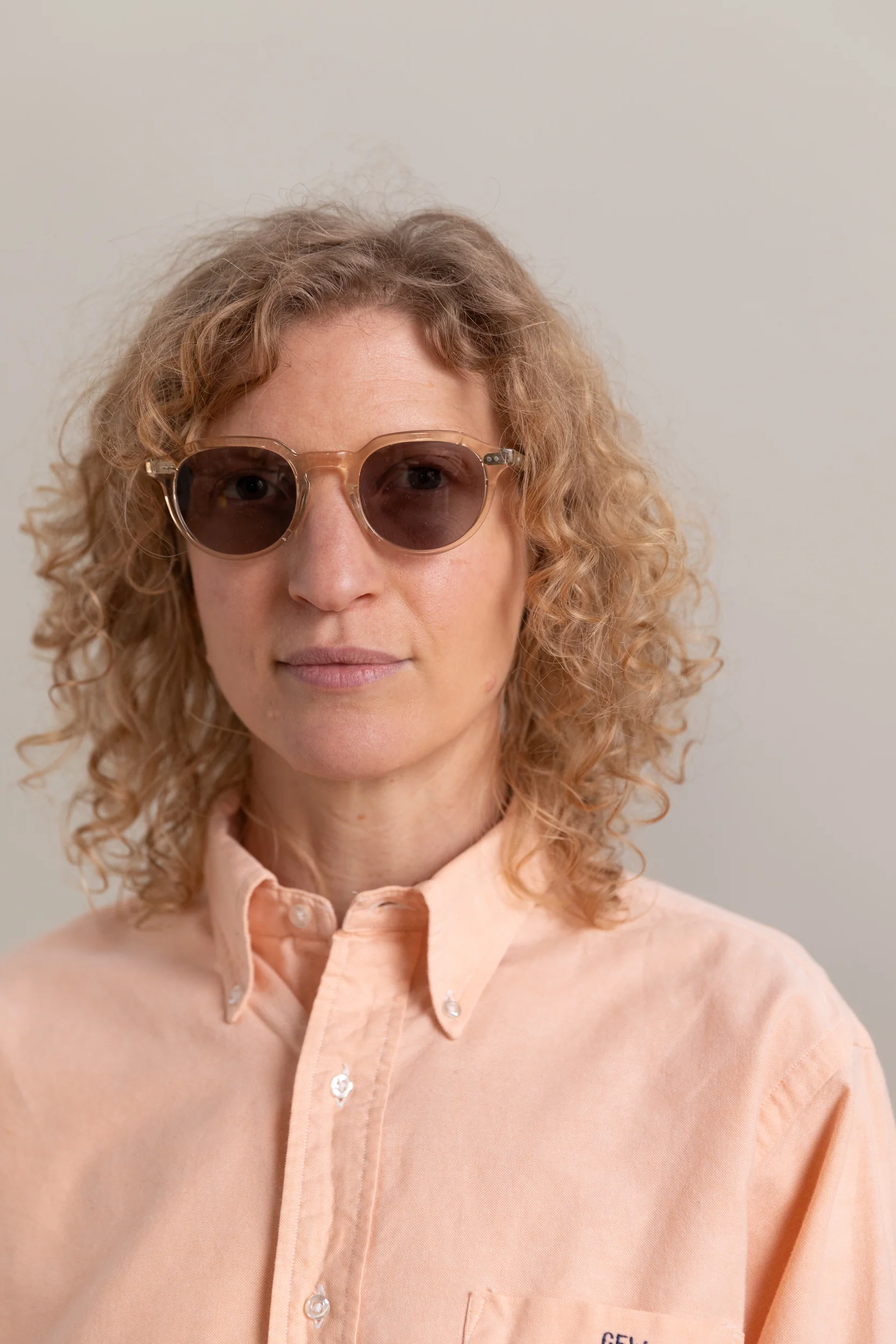 SORBONNE SUNGLASSES IN NUDIE - Image 3