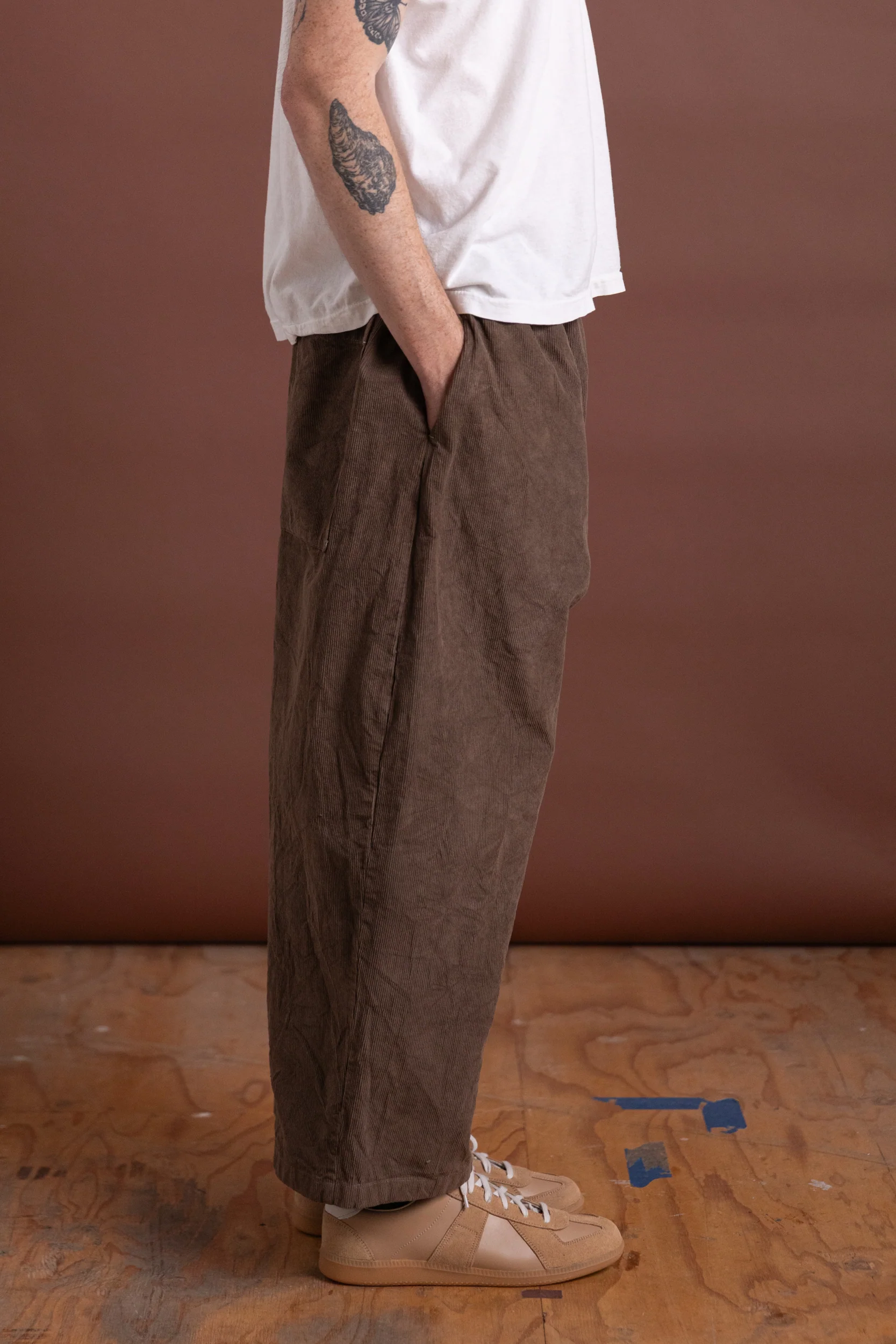 STUDIO PANT IN NATURAL CORDUROY - Image 4