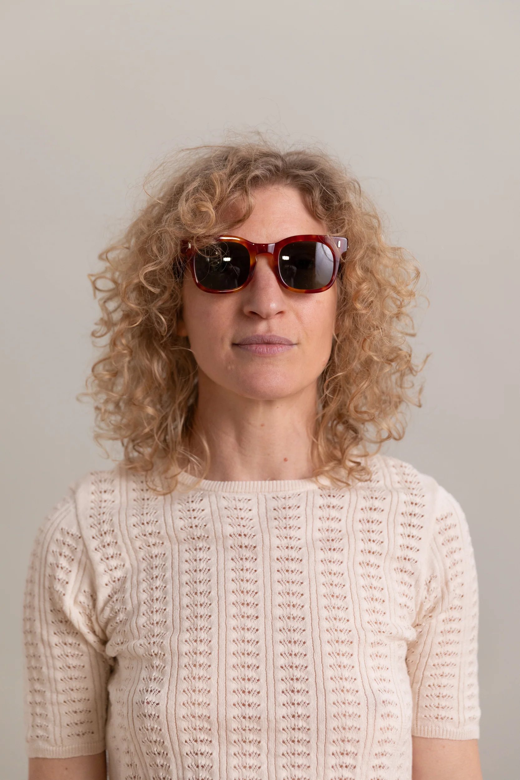 SUNY SUNGLASSES IN CANDY TORT - LARGE - Image 3