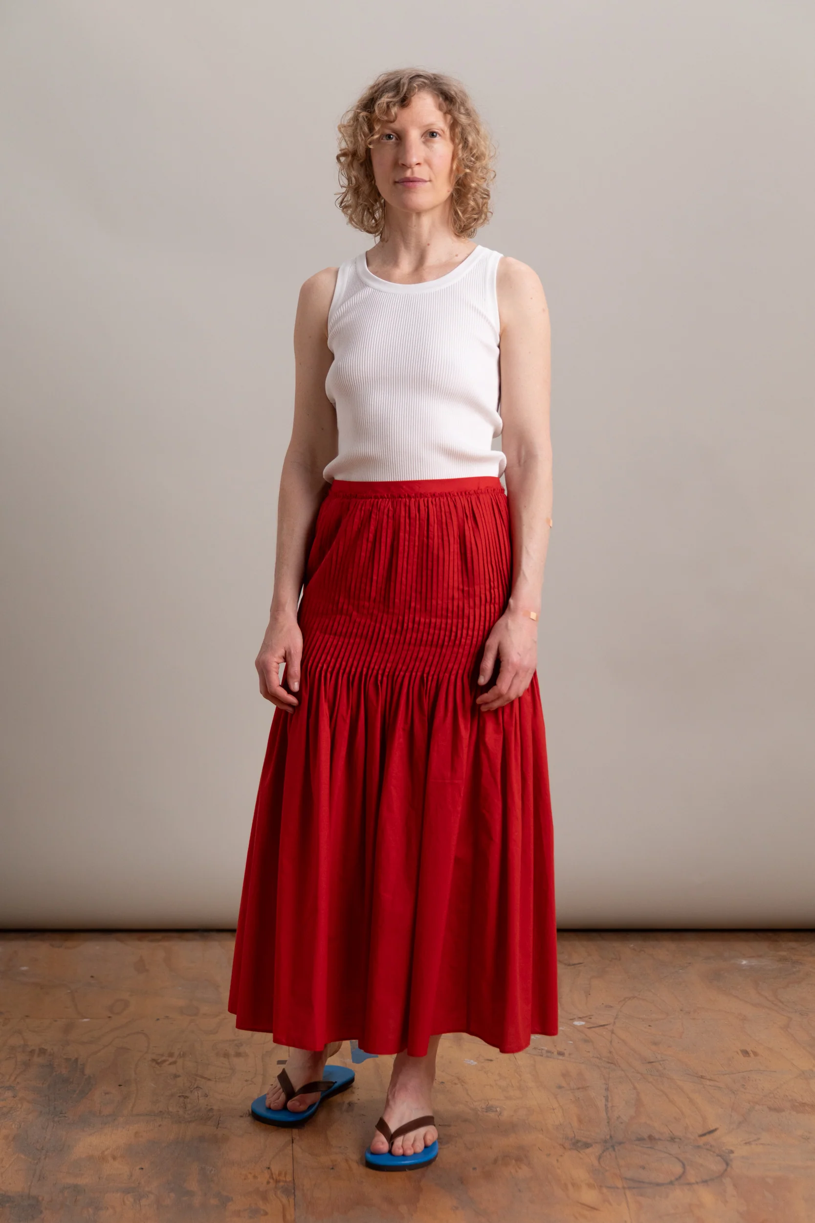 SUPER FINE COTTON LAWN PIN-TUCK SKIRT IN RED - Image 6