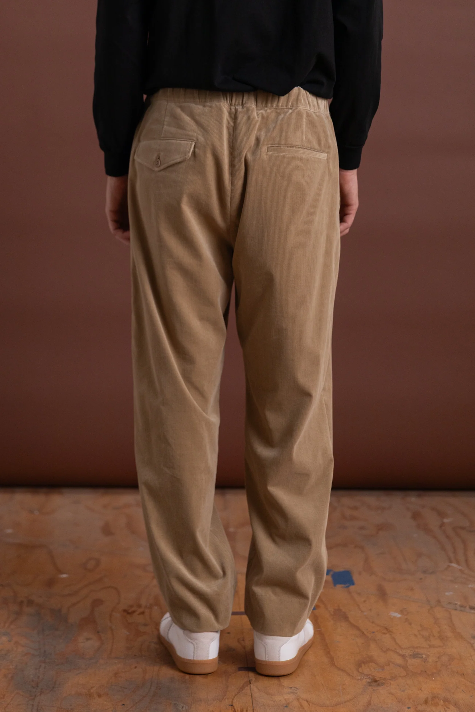 SUVIN CORDUROY EASY PANTS IN ALMOND - Image 4