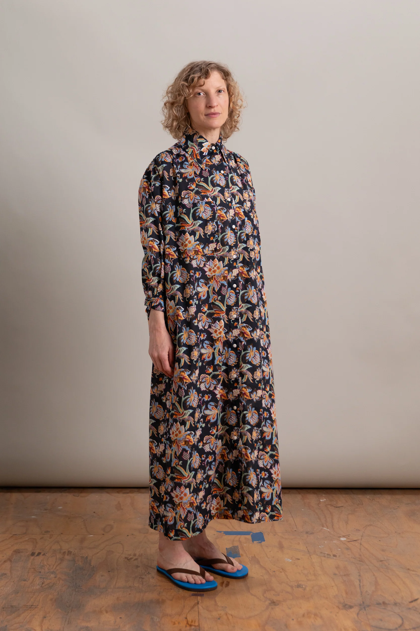 TALIA MAXI DRESS IN MINTZ CHINTZ - Image 3