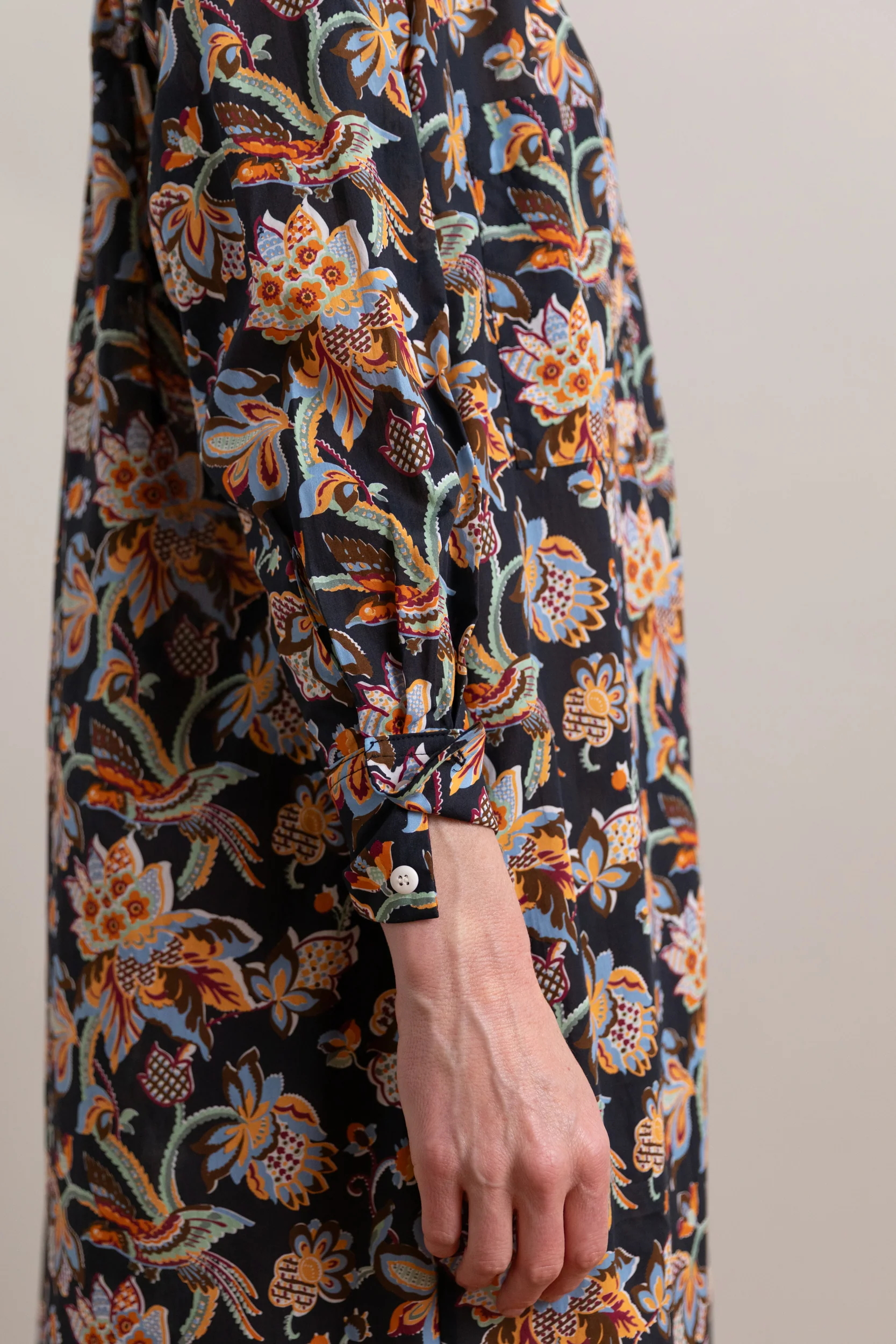 TALIA MAXI DRESS IN MINTZ CHINTZ - Image 4