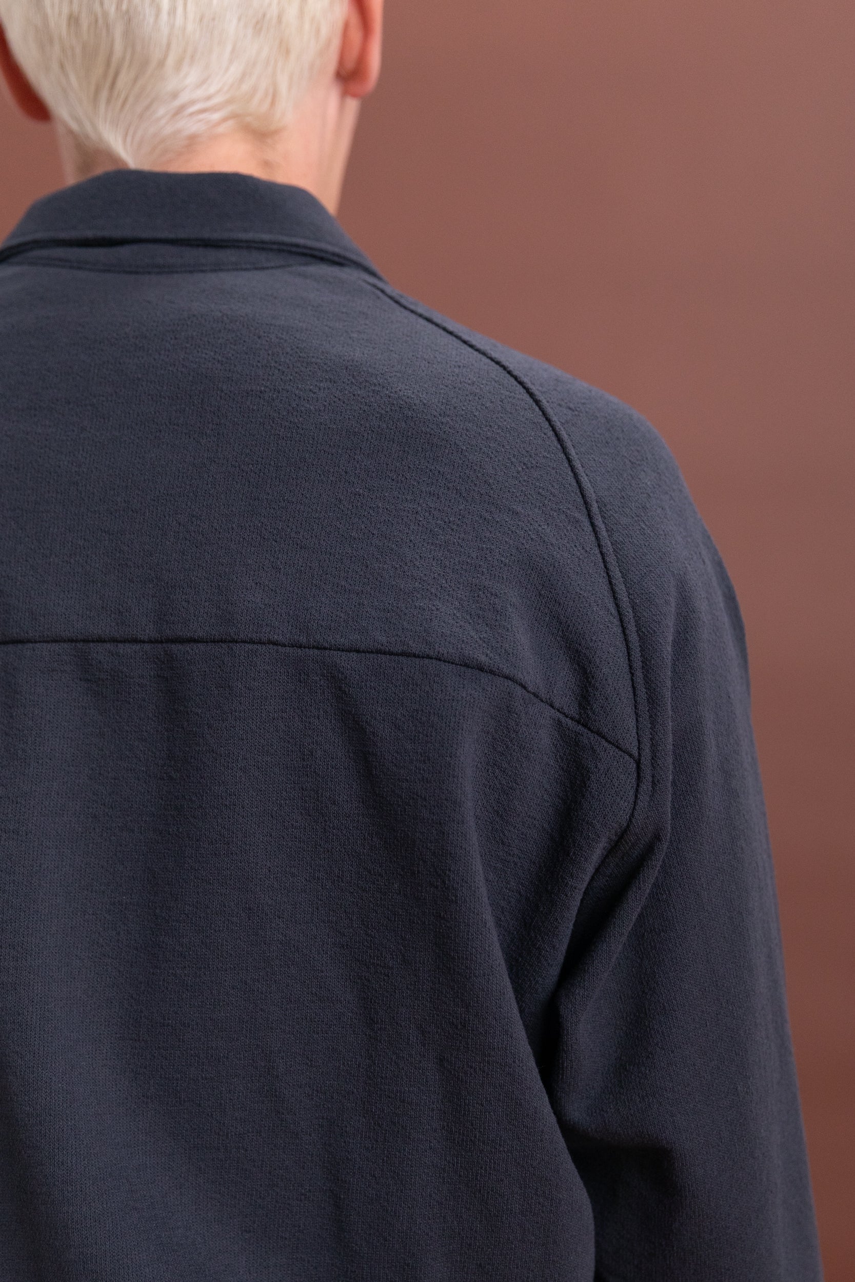 TEXTURED COACH JACKET IN SHADOW - Image 9