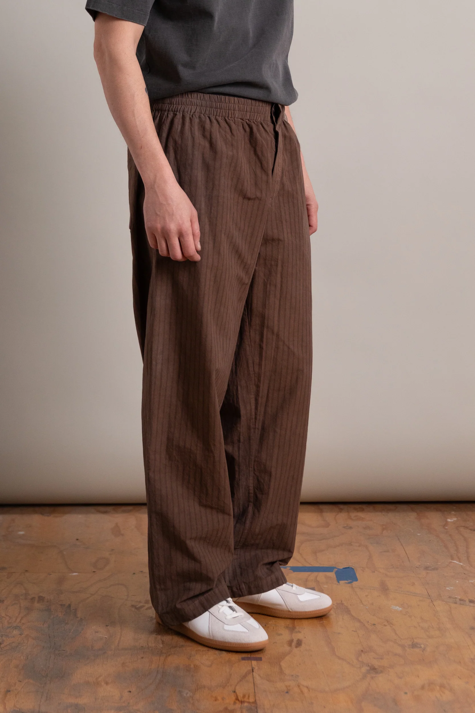 THEO TROUSER IN OVERDYED COTTON LINEN STRIPE - Image 3