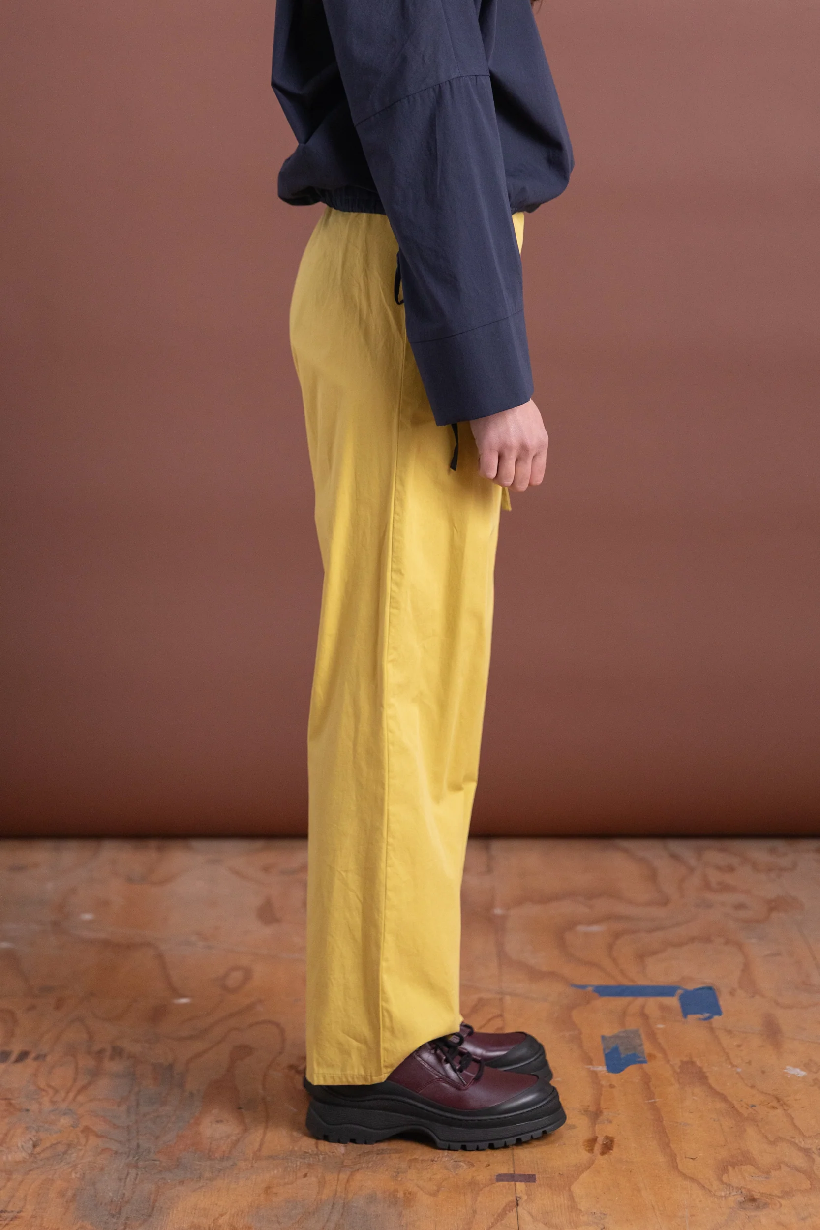 TIE PANTS IN YELLOW COTTON POPLIN - Image 4