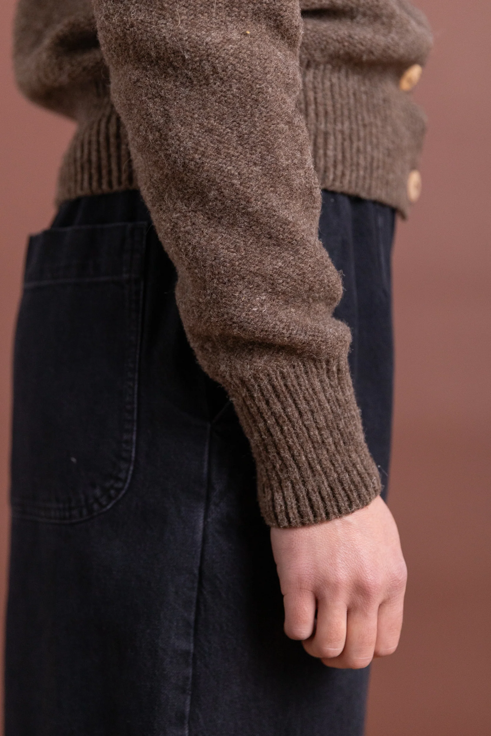TIER CARDIGAN IN ARLES MERINO WOOL - Image 7