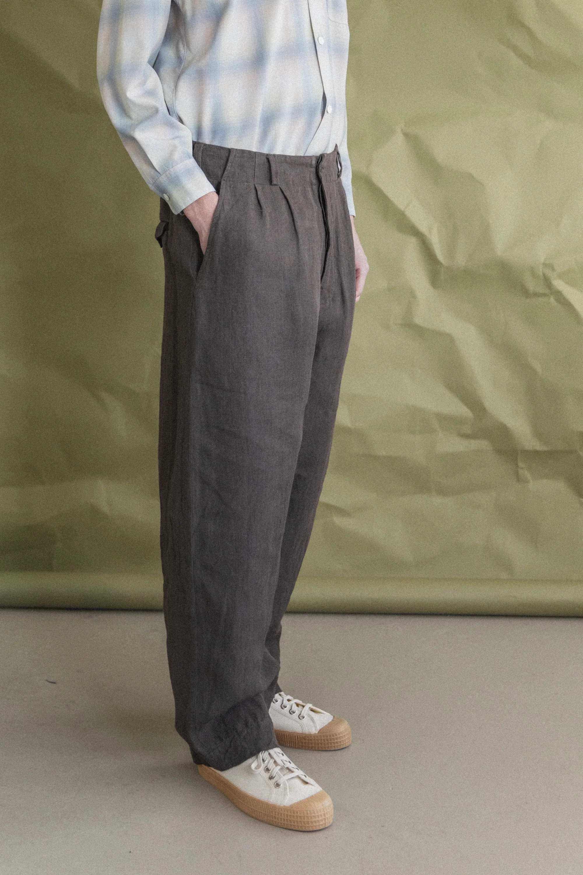 TWO PLEAT PANTS SHALE GREY DOBBY WEAVE HEMP - Image 2
