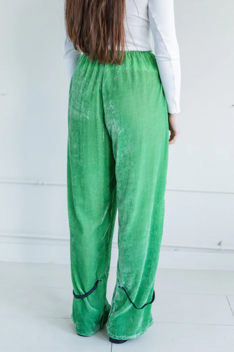 UNIR PANTS IN GREEN SILK VELVET - Image 4