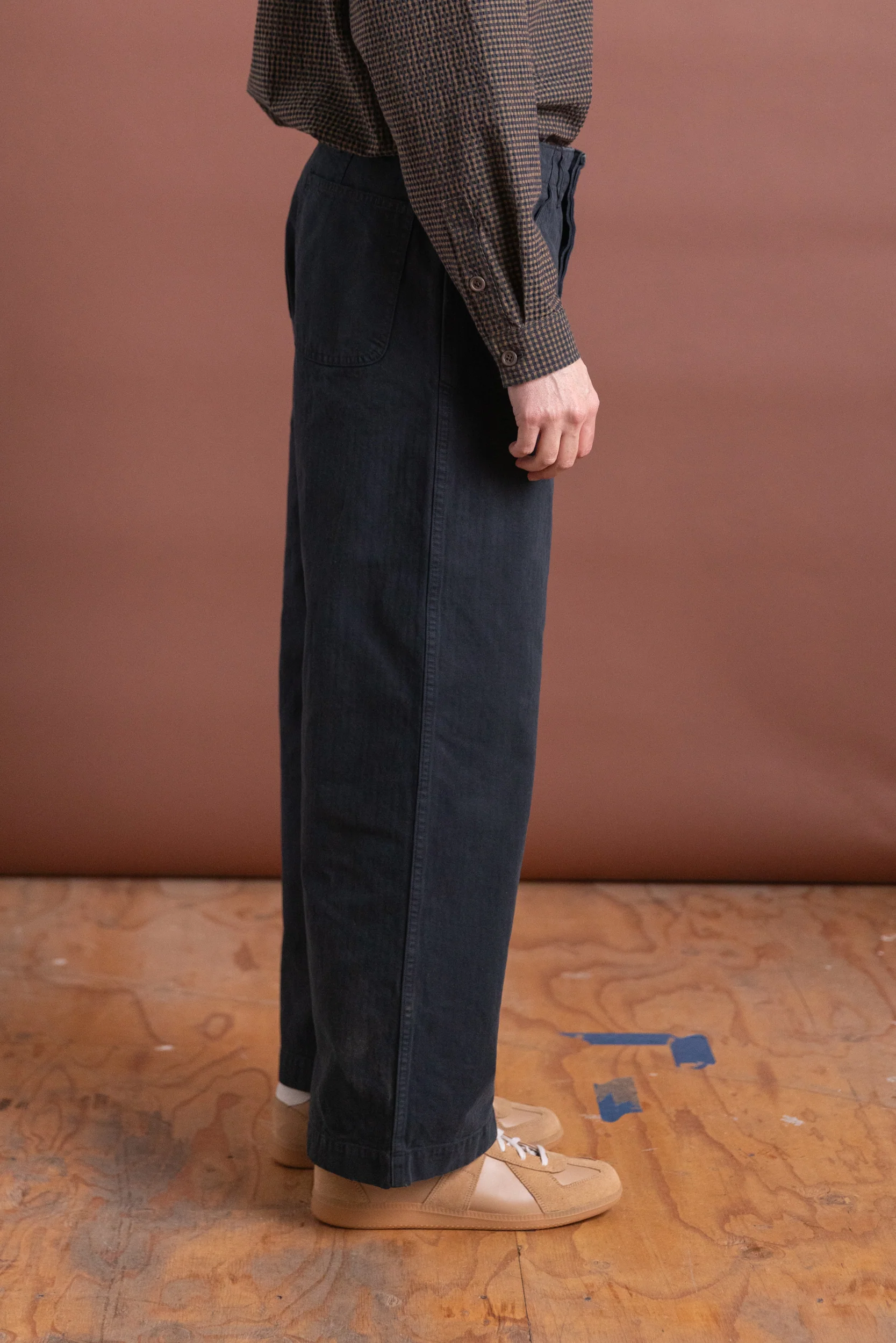 USMC HERRINGBONE WIDE FIT UTILITY TROUSERS IN BLACK - Image 5