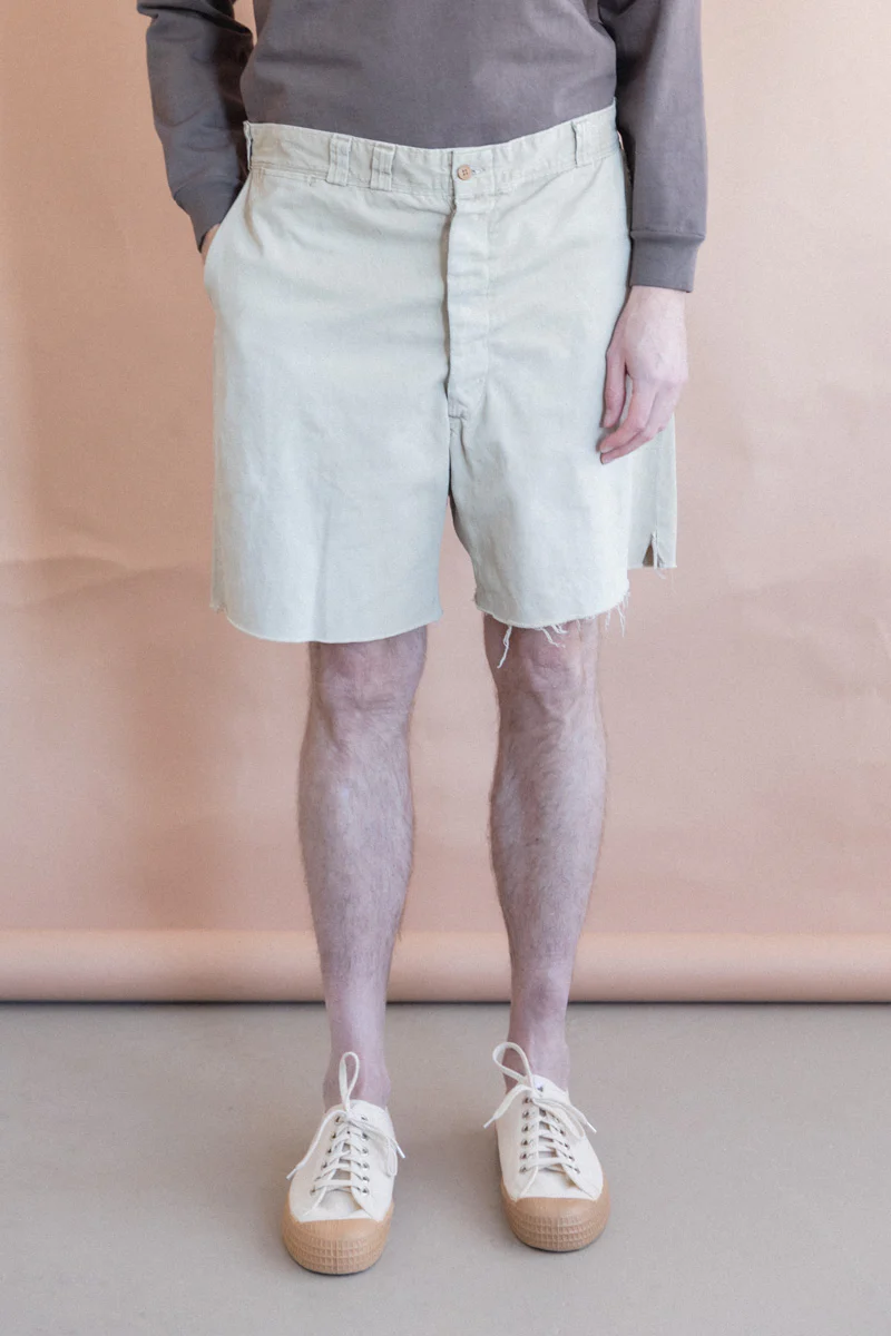VINTAGE CUTOFFS 16