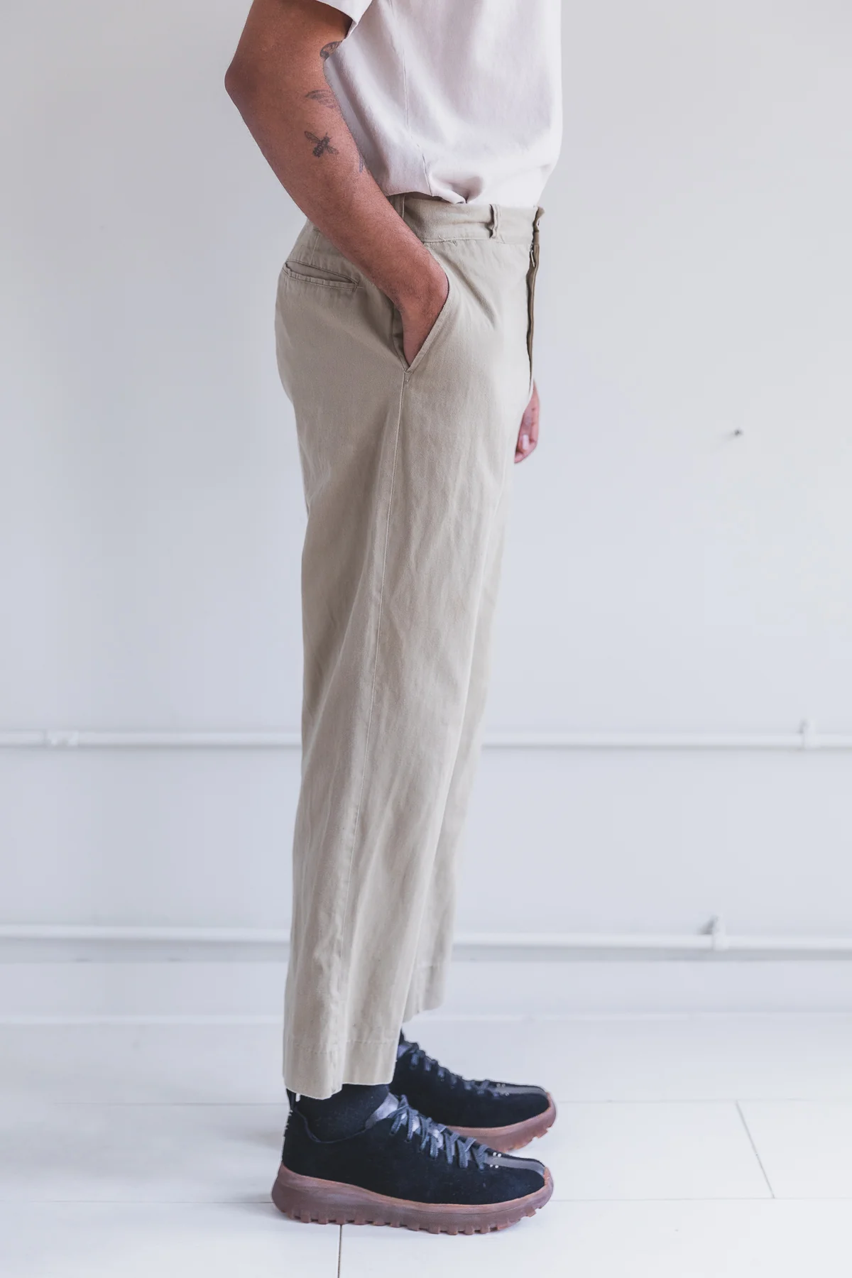 VINTAGE WORK PANTS 26 - Image 4