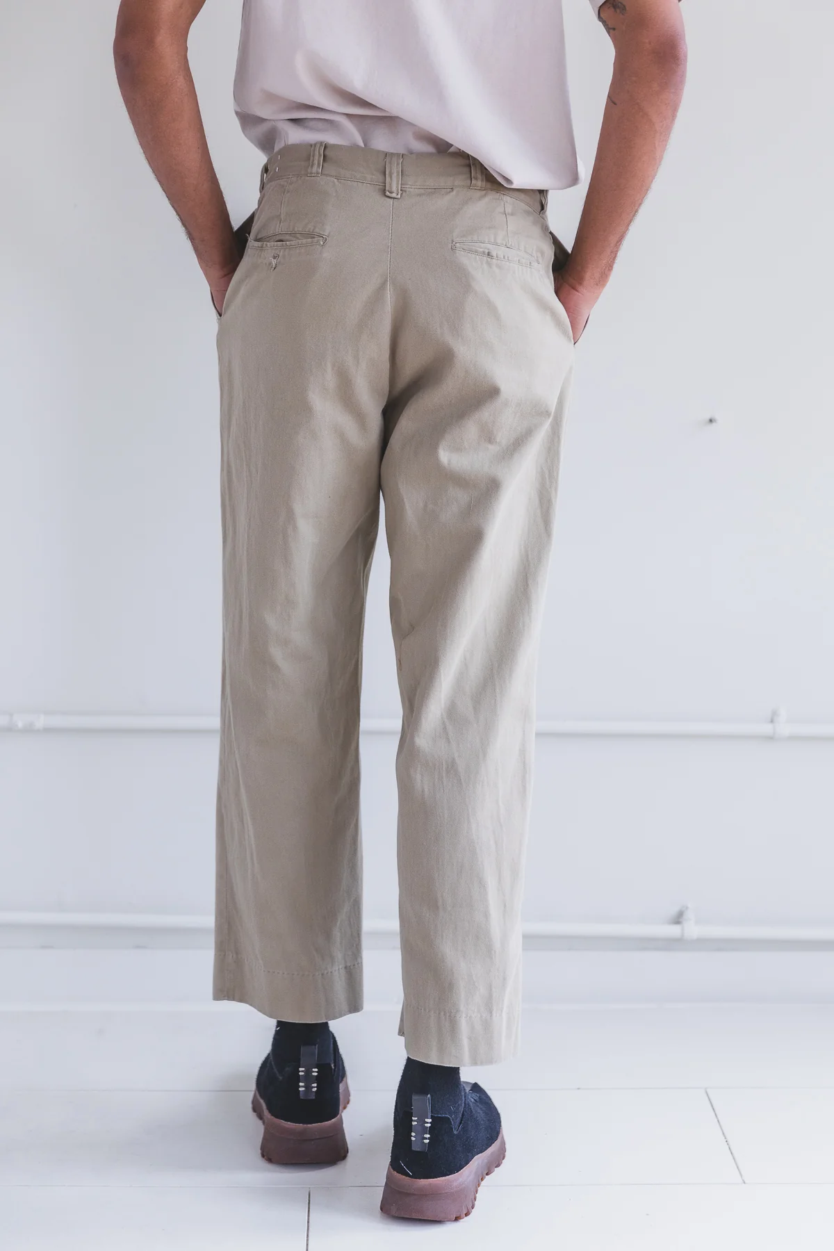 VINTAGE WORK PANTS 26 - Image 5