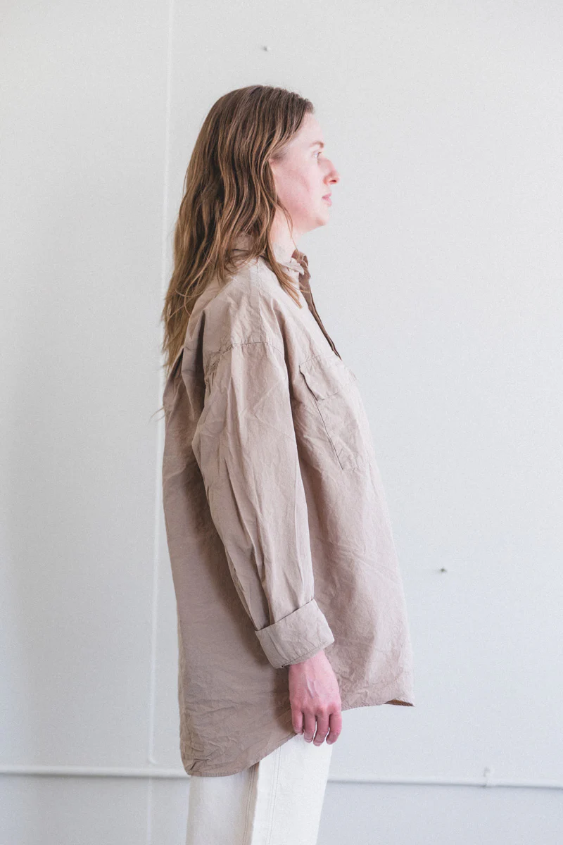 VOLUME SHIRT IN LIGHT BEIGE PAPER COT - Image 4