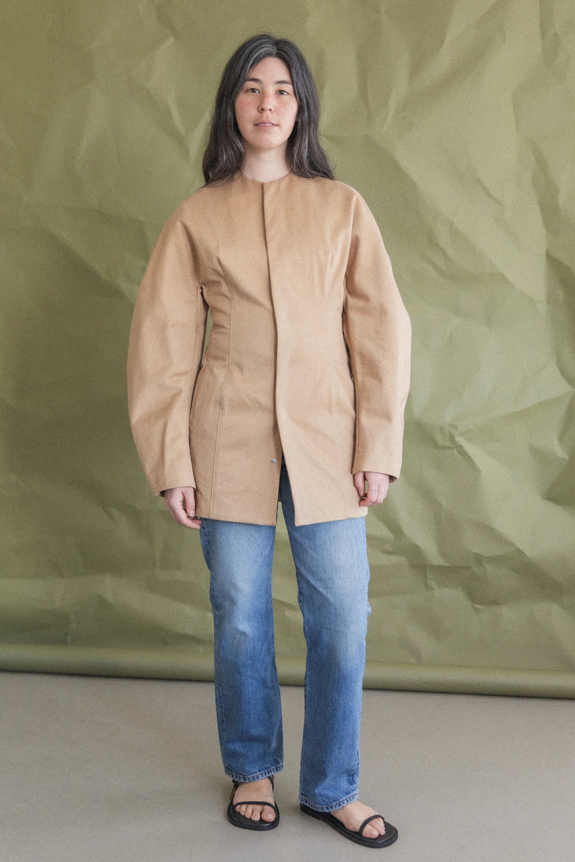 WASHED FINX CHINO HALF COAT IN CAMEL BROWN - Image 6