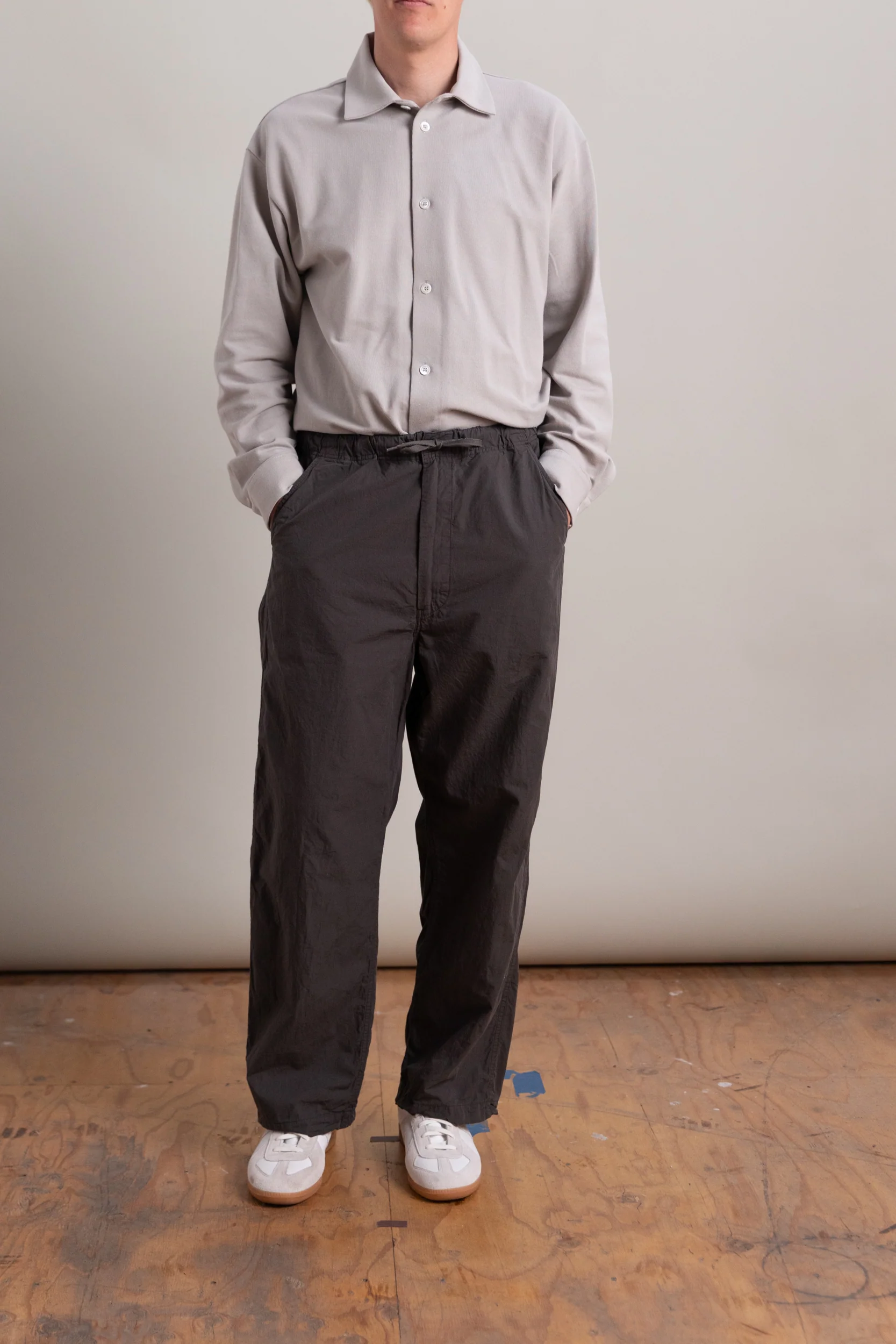 WIDE FIT NEW YORKER IN CHARCOAL GRAY - Image 3