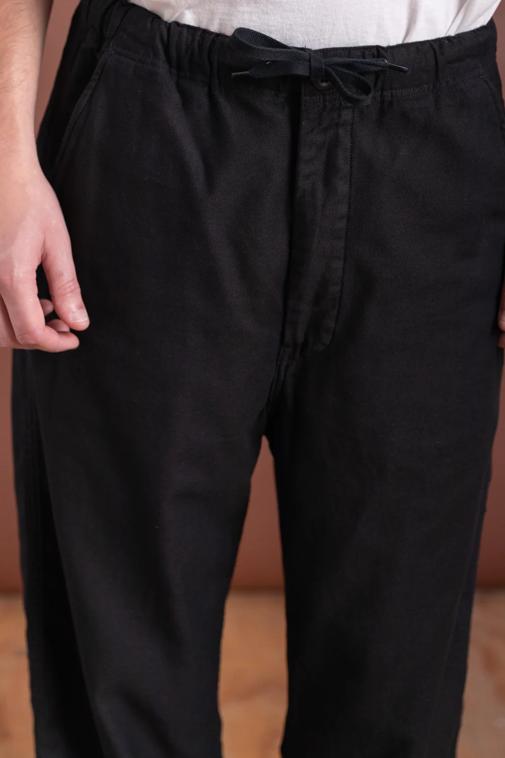 WIDE FIT NEW YORKER PANTS IN BLACK - Image 7